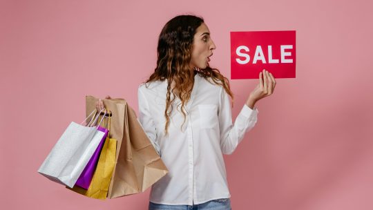 Maior festival de compras da China termina sem alarde e empolgação de consumidores