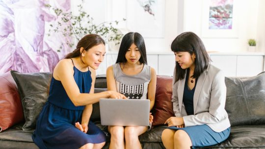 Shopee abre mais de 10 mil vagas para atender demanda do fim de ano