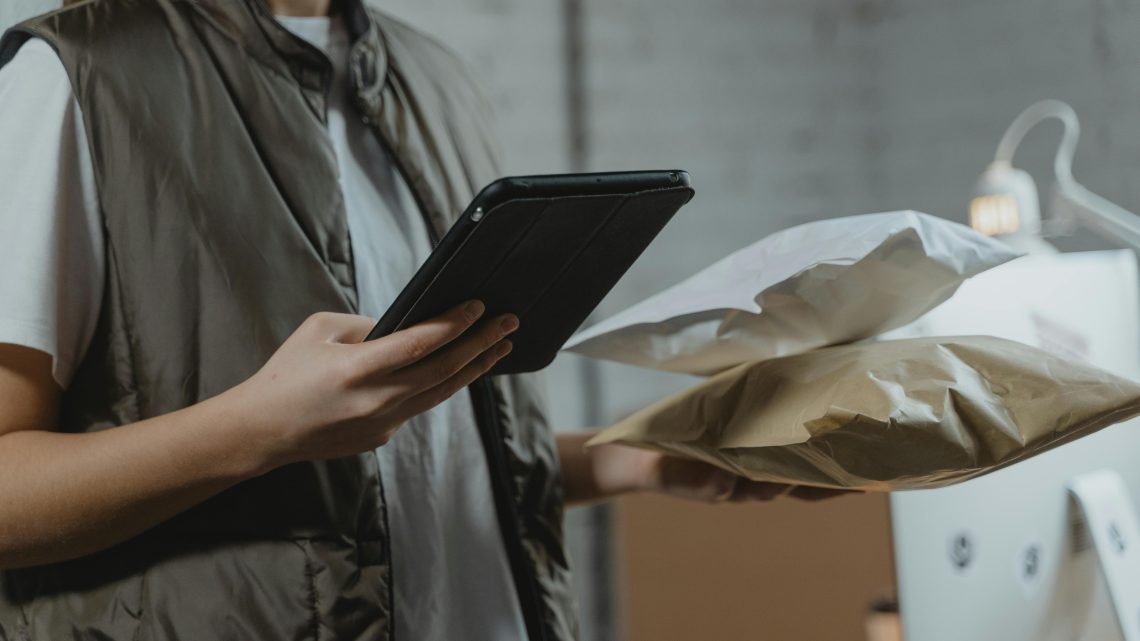 Compras online ficam mais rápidas e tempo até o checkout cai 13% em dois anos