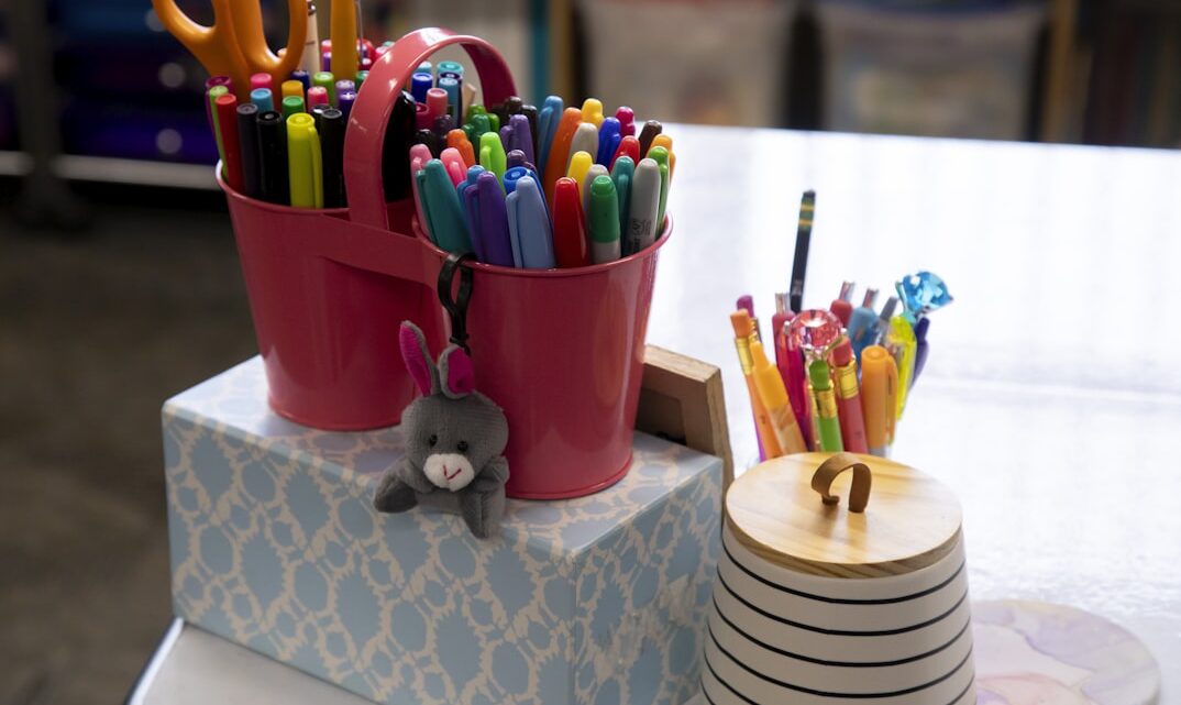 Volta às Aulas Pesa no Bolso: Material Escolar Mais Caro e O Crescimento do E-commerce