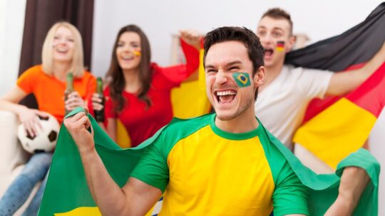 Estreia do Brasil no Mundial impulsiona crescimento de 15,5% no e-commerce