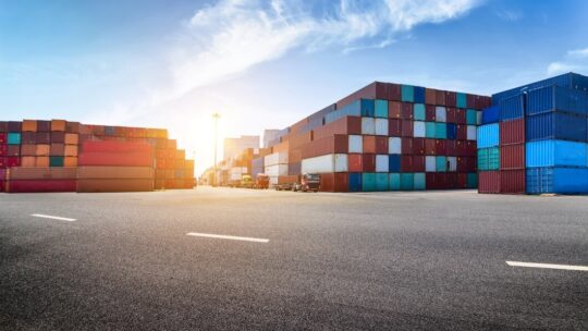 De 1 a 55 containers em 3 anos: A impressionante expansão de um e-commerce em Santa Catarina