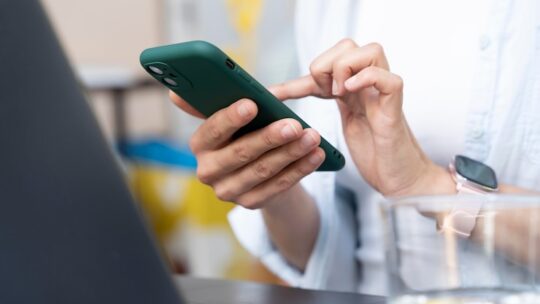 Suri Shop revoluciona atendimento com Jornadas Contínuas para WhatsApp no Fórum E-commerce Brasil 2026