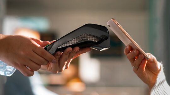 Yuno Inova com IA em Meios de Pagamento no Fórum E-Commerce Brasil 2026