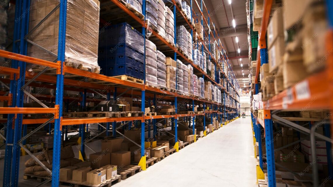 Locação Antecipada de Galpões Bate Recorde com Crescimento do E-commerce